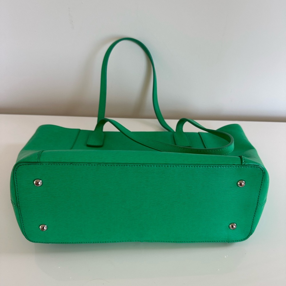 Ralph Lauren Vibrant Green Tote - Picture 8 of 9